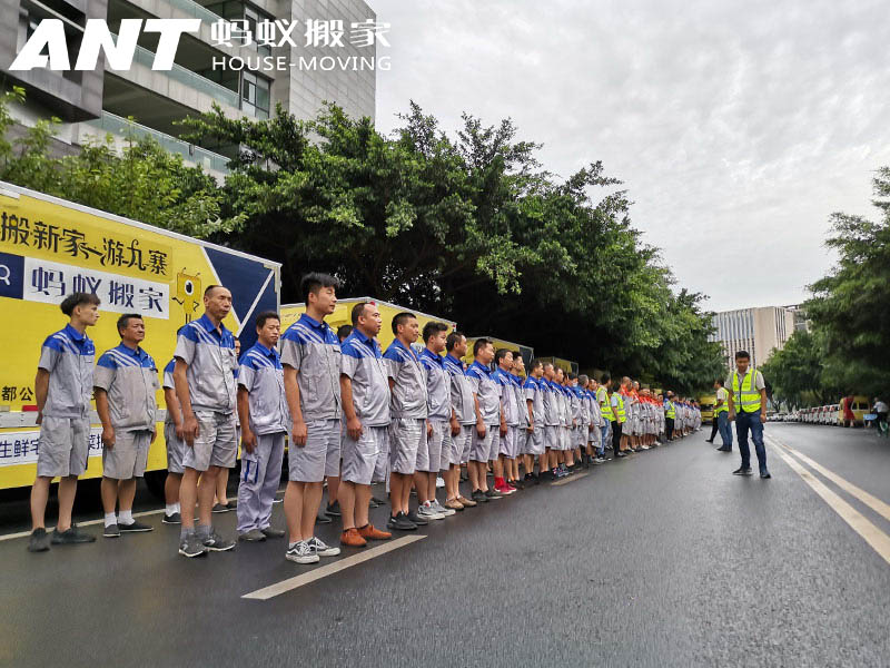 深圳搬家公司收費標準,廂貨車搬家